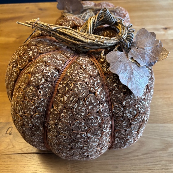 Paper Pumpkins - 2 - Picture 3 of 4